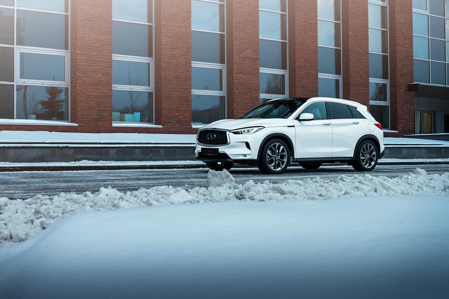  Infiniti QX50 2.0t 2018 года  (CIS) (фото 14 из 40)